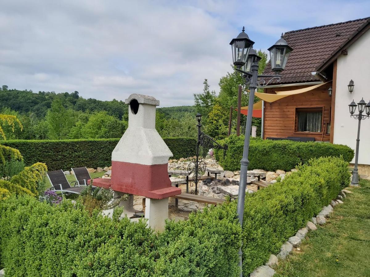 Kovacsszenaja Vendeghaz Villa Exterior photo